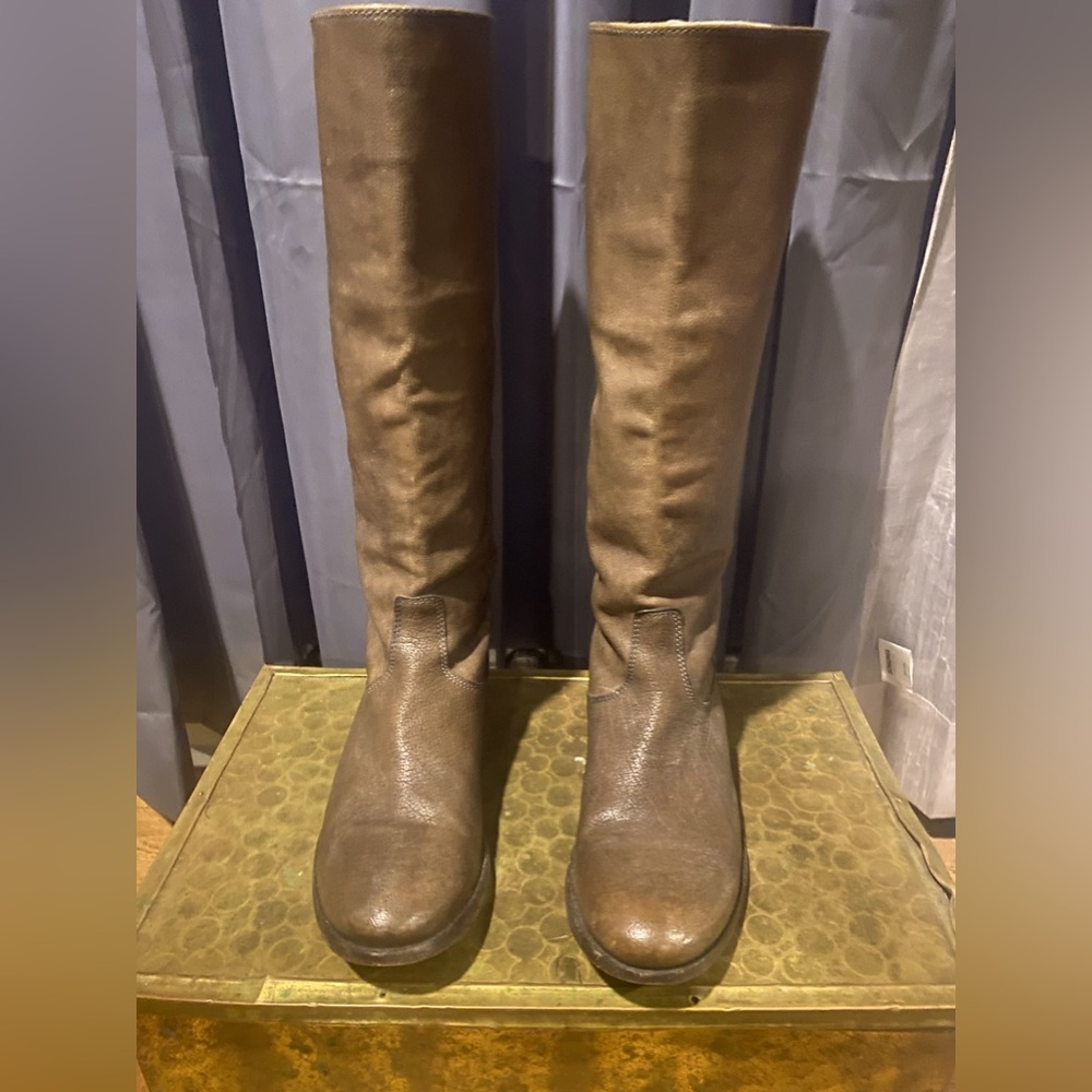 Frye 76430 Melissa Brown Leather Button Boots
